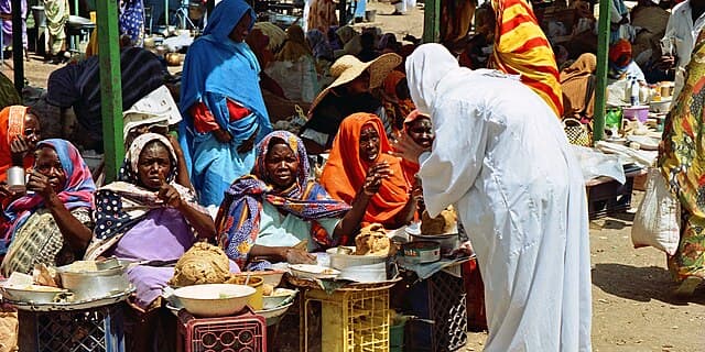 Bustling Markets Capture Daily Life Across Sudan’s Cities