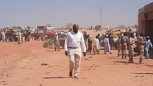 Foreign_Secretary_David_Lammy_meets_Sudanese_refugees_in_Chad_in_the_border_town_of_Adre_on_24_January_2025_-_3