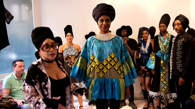 Almen_Gibirila_and_the_models_of_the_Top_Model_Africa_competition
