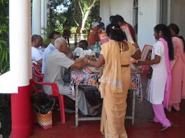 DSCN1377 2 (5492455684)