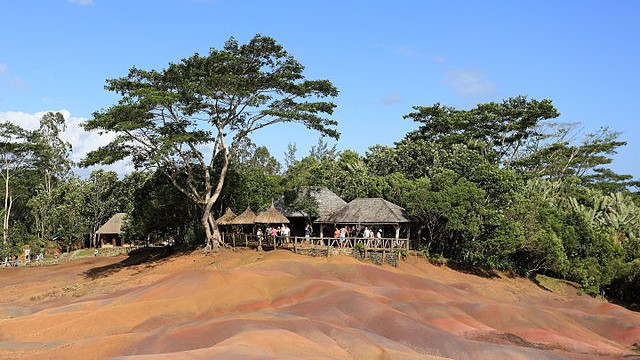 Mauritius Seven Colored Earths