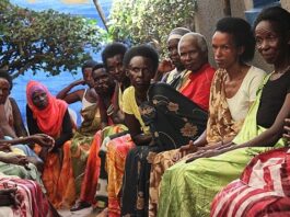 Rwandan old women in a traditional fashion