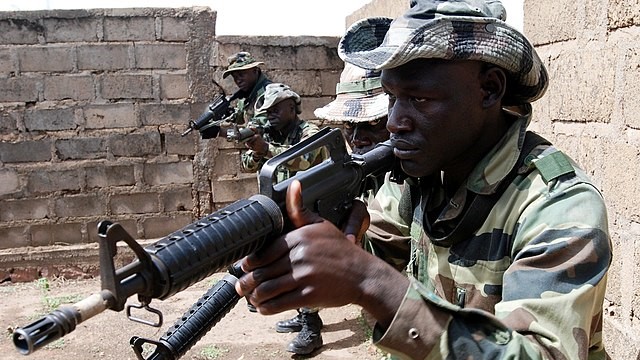 Senegalese and Malian soldiers train with U.S. special forces in Mali
